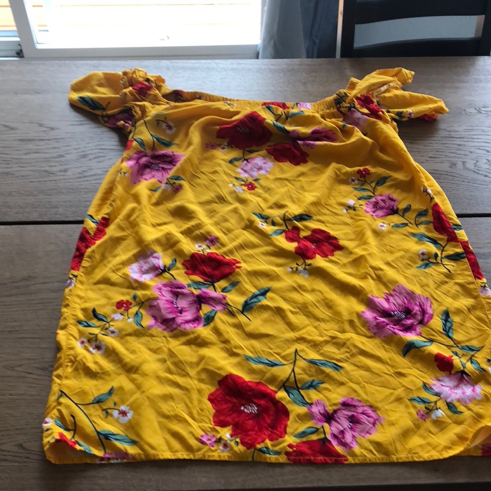 Off the shoulder sun dress!